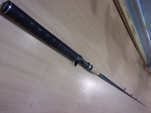 Shimano compre casting rod 7 - shimano, rod,